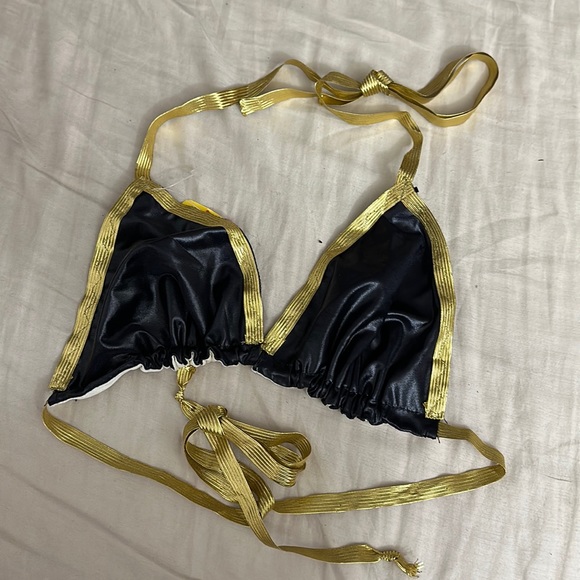 Bikini Top - Picture 1 of 1